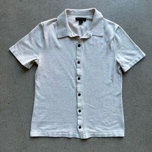 Banana Republic Cream Collared Pima Cotton Short Sleeve Button Up Shirt | Small